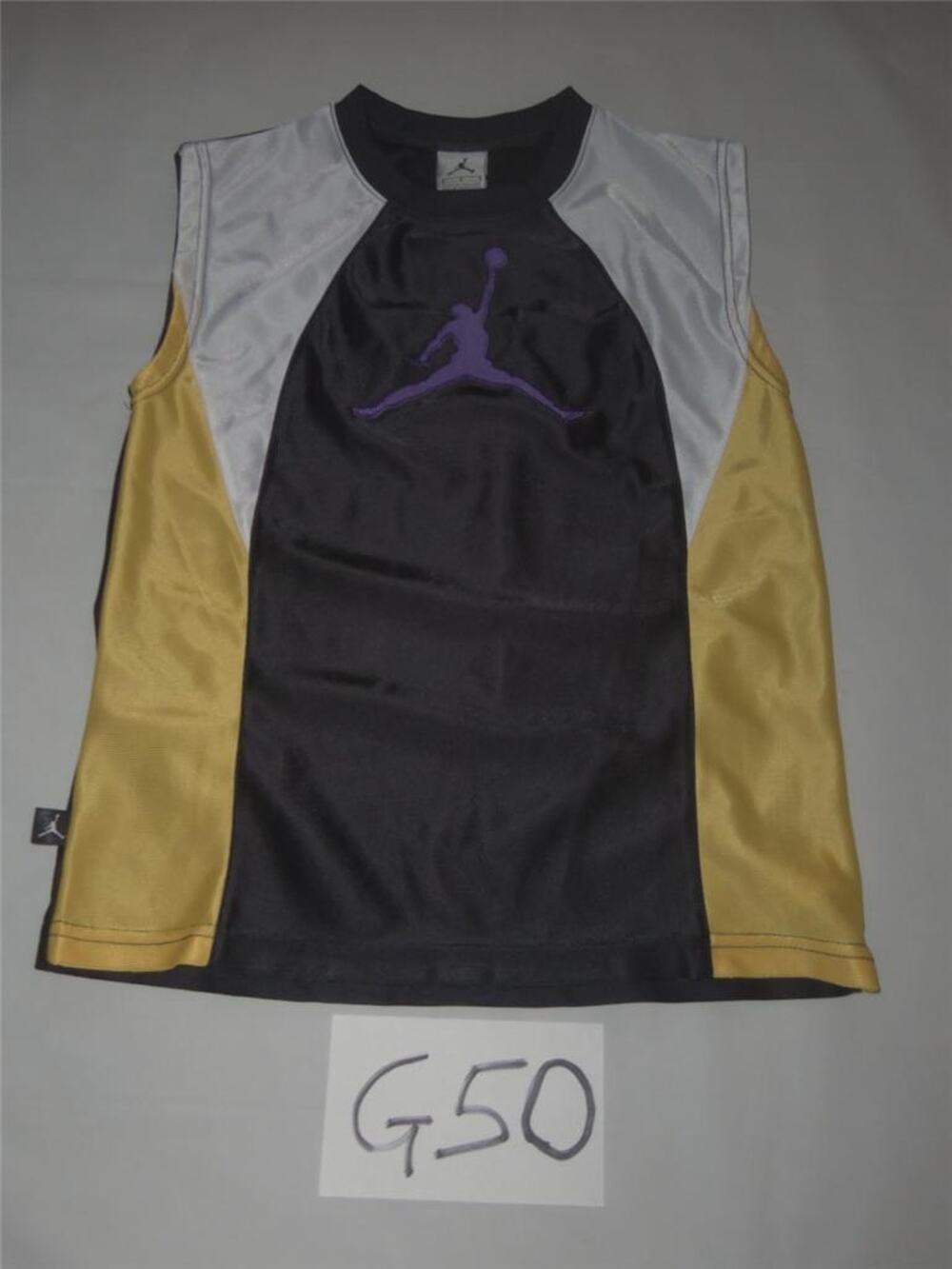 Michael Jordan Sleeveless Shirt Size 6 Boys -1012G50